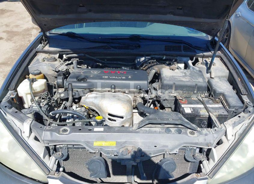 Photo 10 of 2005 Toyota Camry LE (VIN 4T1BE32K45U588524)