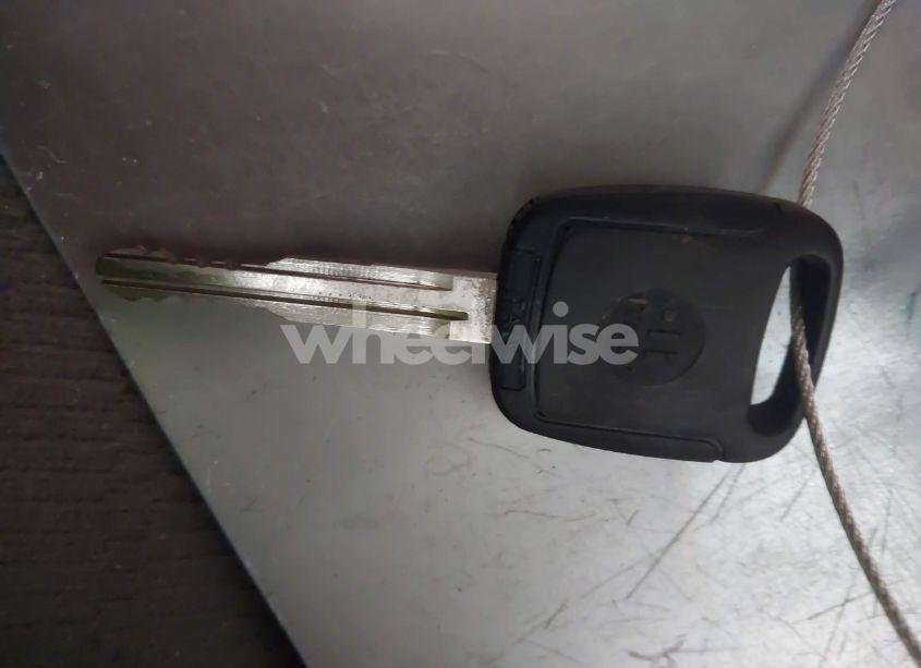 Photo 11 of 2005 Toyota Camry XLE (VIN 4T1BE32K45U636412)