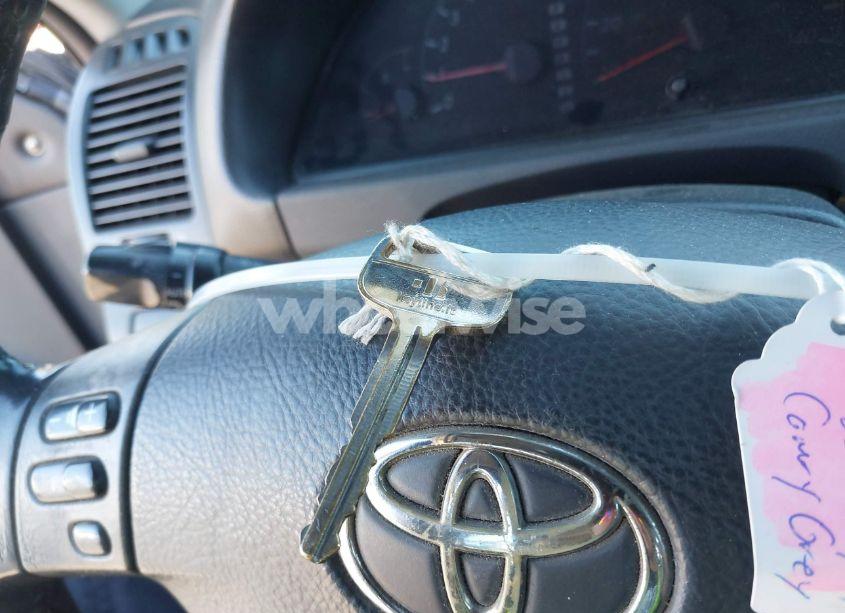 Photo 11 of 2005 Toyota Camry SE (VIN 4T1BE32K45U970469)