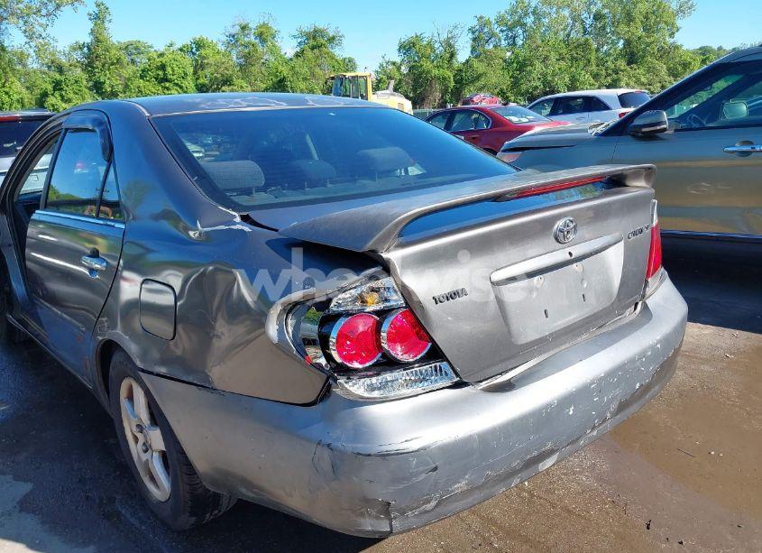 Photo 6 of 2005 Toyota Camry SE (VIN 4T1BE32K45U970469)