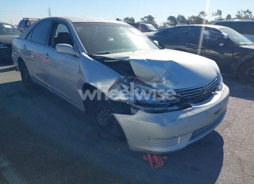2006 Toyota Camry LE (VIN 4T1BE32K46U104286) main photo