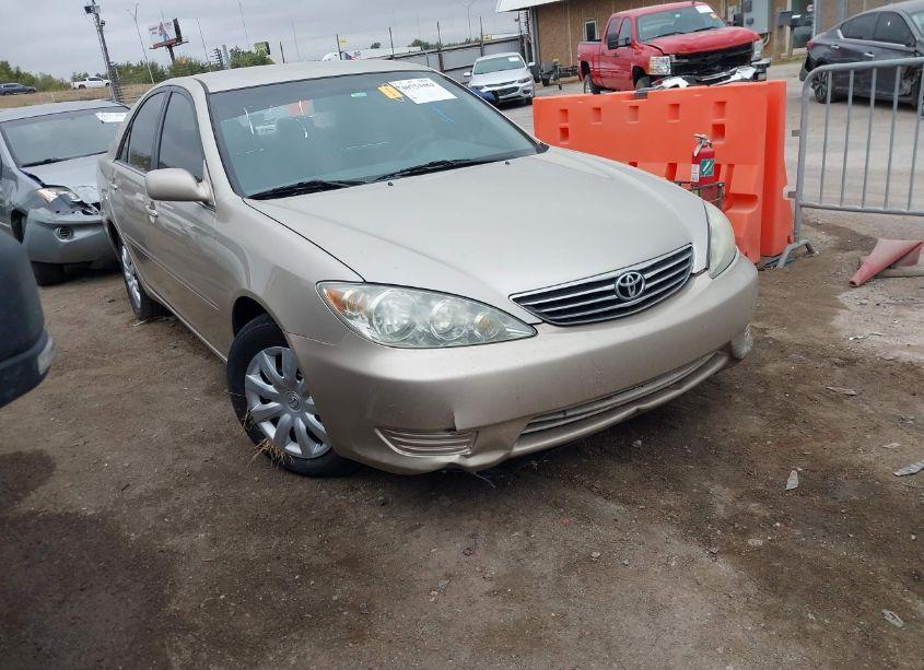 Photo 13 of 2006 Toyota Camry LE (VIN 4T1BE32K46U108449)