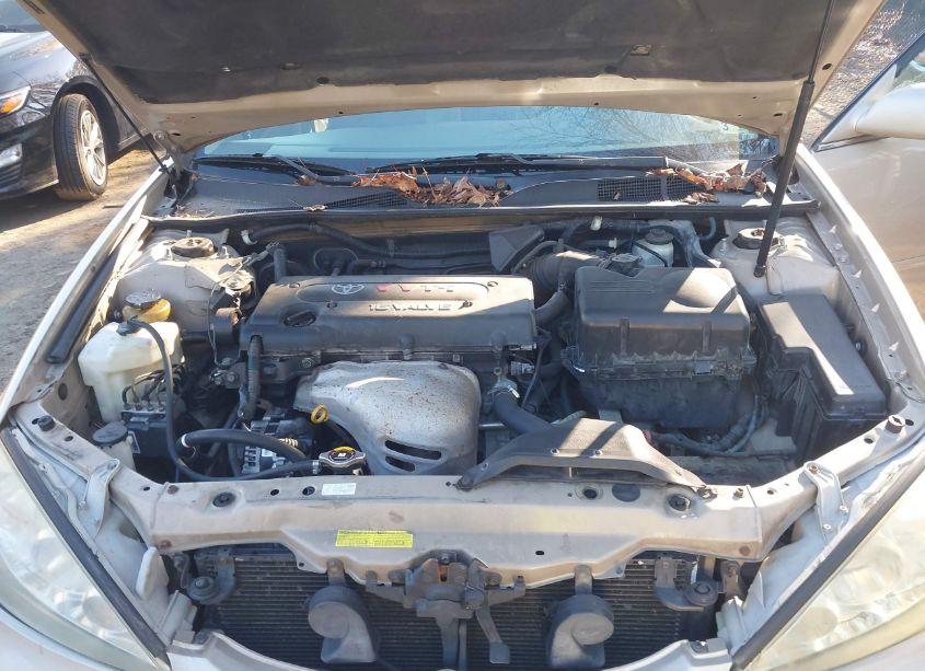 Photo 10 of 2006 Toyota Camry LE (VIN 4T1BE32K46U111108)