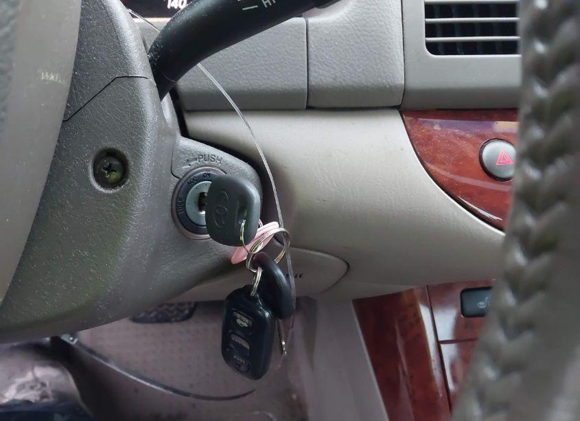 Photo 11 of 2006 Toyota Camry XLE (VIN 4T1BE32K46U687555)