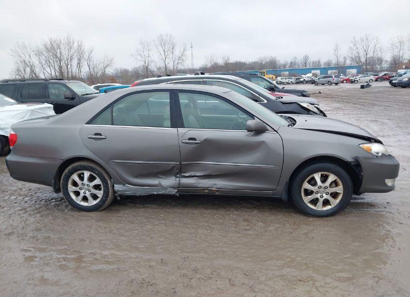 Photo 13 of 2006 Toyota Camry XLE (VIN 4T1BE32K46U687555)