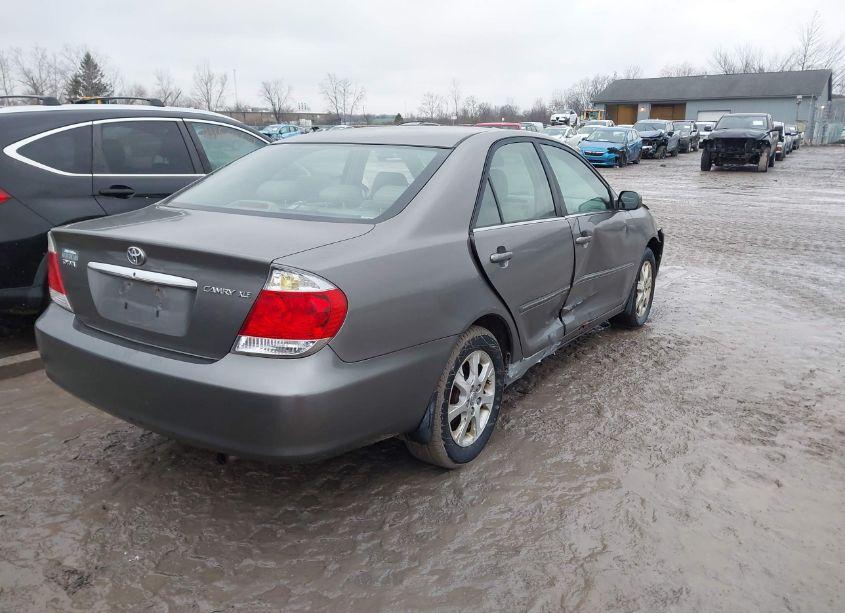 Photo 4 of 2006 Toyota Camry XLE (VIN 4T1BE32K46U687555)