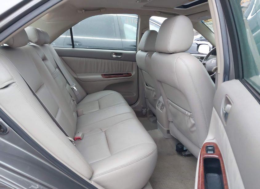 Photo 8 of 2006 Toyota Camry XLE (VIN 4T1BE32K46U687555)