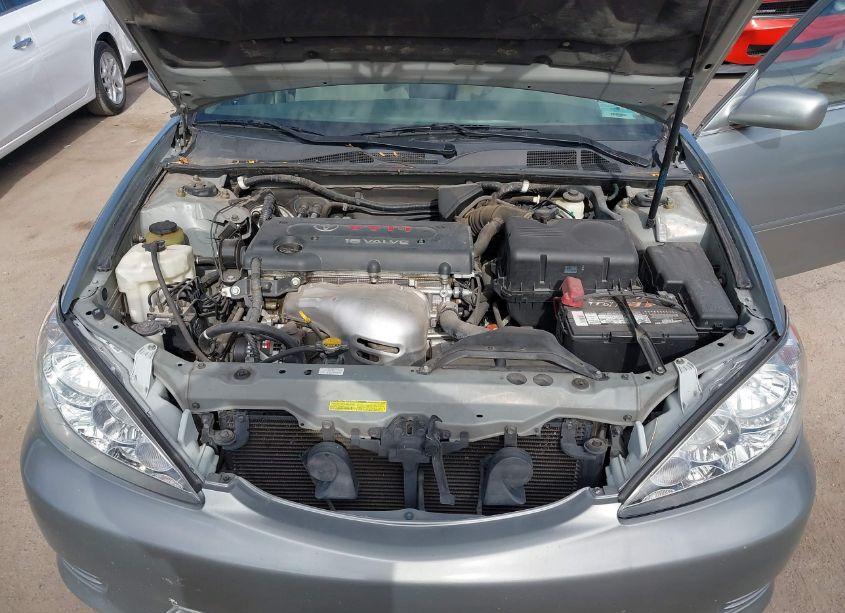 Photo 10 of 2006 Toyota Camry LE (VIN 4T1BE32K46U700613)