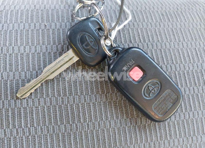 Photo 11 of 2006 Toyota Camry LE (VIN 4T1BE32K46U710025)