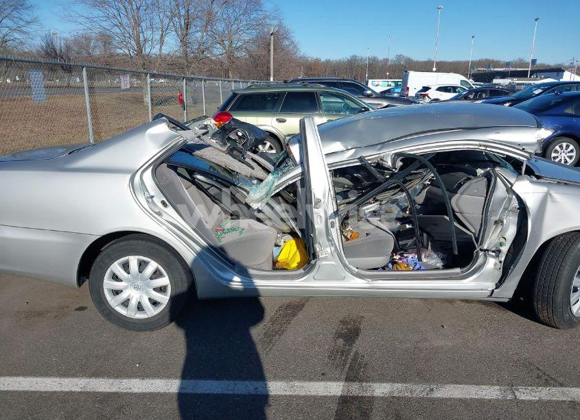 Photo 13 of 2006 Toyota Camry LE (VIN 4T1BE32K46U714236)