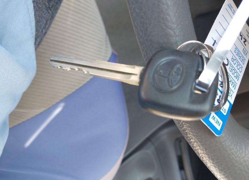 Photo 11 of 2006 Toyota Camry STD (VIN 4T1BE32K46U722921)