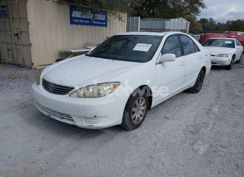 Photo 2 of 2006 Toyota Camry LE (VIN 4T1BE32K46U730386)