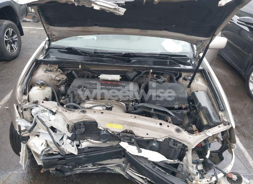 Photo 10 of 2002 Toyota Camry LE (VIN 4T1BE32K52U042004)