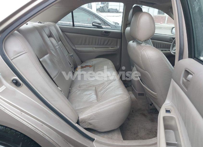 Photo 8 of 2002 Toyota Camry LE (VIN 4T1BE32K52U042004)