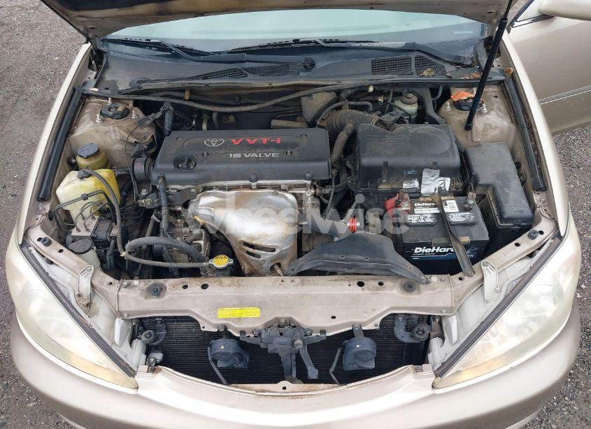 Photo 10 of 2002 Toyota Camry XLE (VIN 4T1BE32K52U086150)