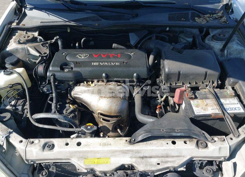 Photo 10 of 2002 Toyota Camry XLE (VIN 4T1BE32K52U104162)