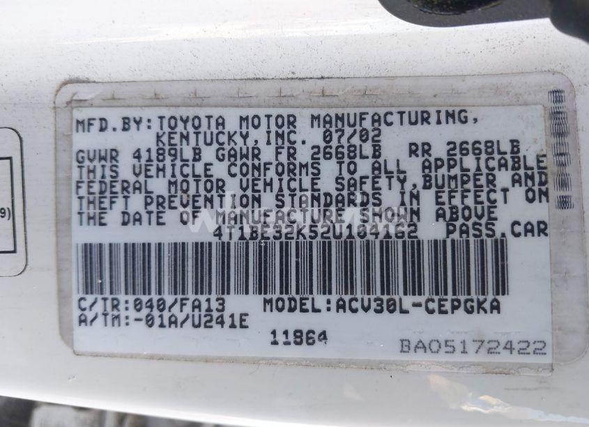 Photo 9 of 2002 Toyota Camry XLE (VIN 4T1BE32K52U104162)