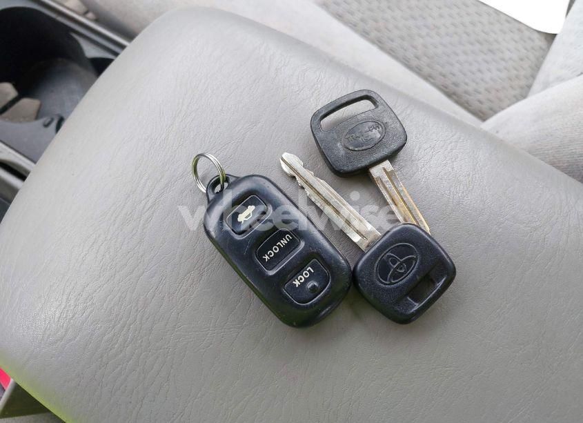 Photo 11 of 2002 Toyota Camry LE (VIN 4T1BE32K52U108230)