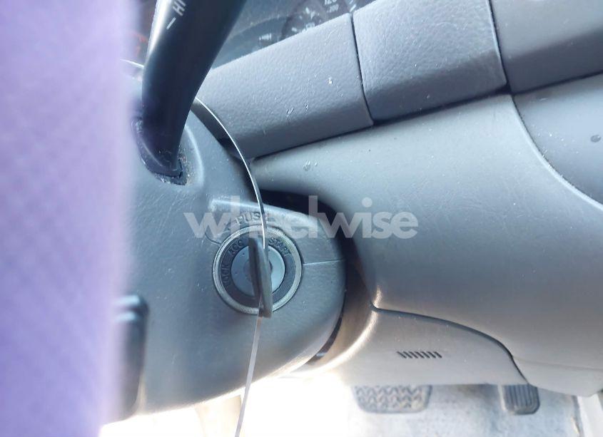 Photo 11 of 2002 Toyota Camry LE (VIN 4T1BE32K52U506649)