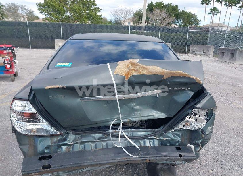 Photo 17 of 2002 Toyota Camry LE (VIN 4T1BE32K52U522558)