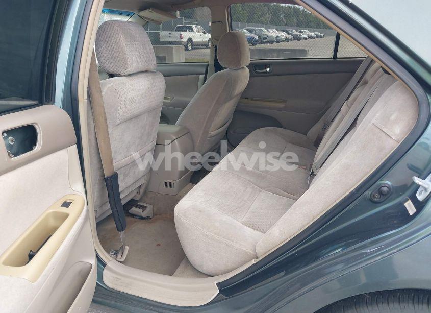 Photo 8 of 2002 Toyota Camry LE (VIN 4T1BE32K52U522558)