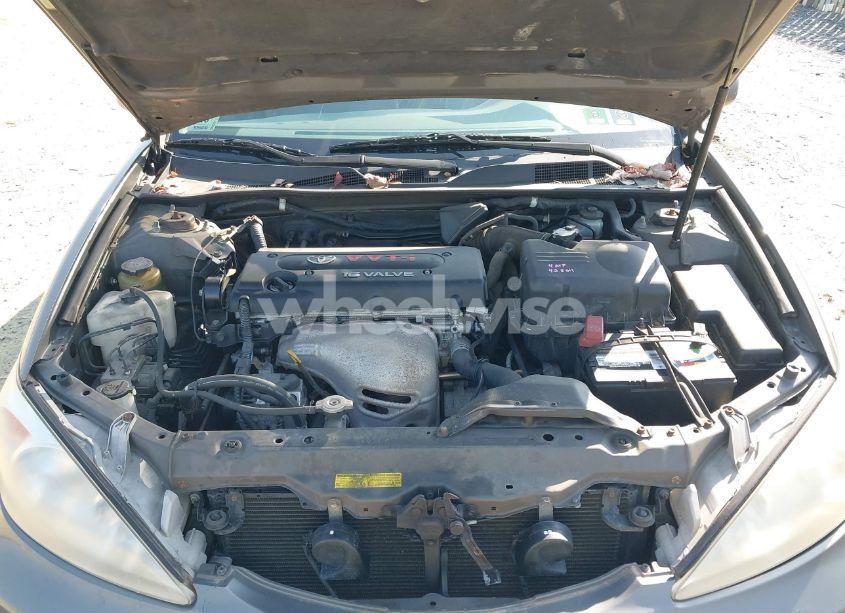Photo 10 of 2002 Toyota Camry LE (VIN 4T1BE32K52U538601)