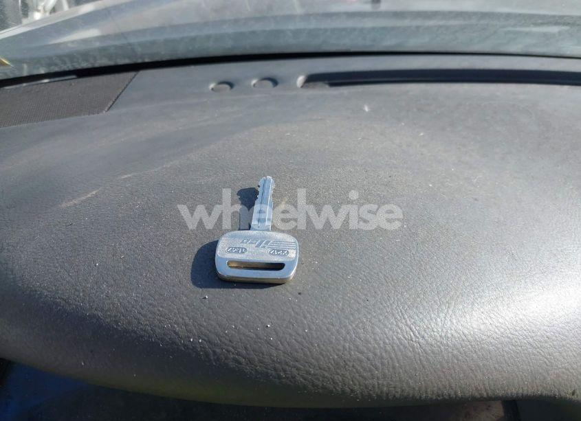 Photo 11 of 2002 Toyota Camry LE (VIN 4T1BE32K52U560937)