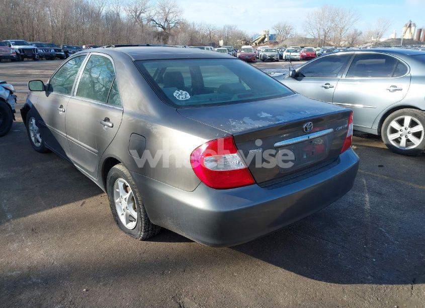 Photo 3 of 2002 Toyota Camry LE (VIN 4T1BE32K52U560937)