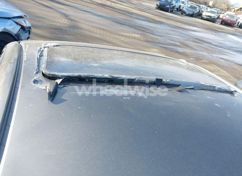 Photo 6 of 2002 Toyota Camry LE (VIN 4T1BE32K52U560937)