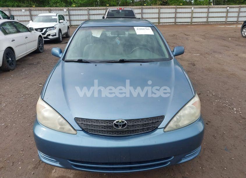 Photo 6 of 2002 Toyota Camry LE (VIN 4T1BE32K52U594800)