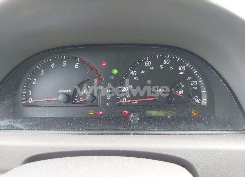 Photo 7 of 2002 Toyota Camry LE (VIN 4T1BE32K52U594800)