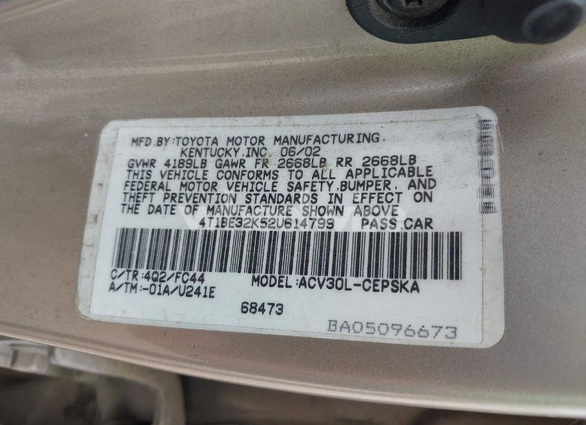 Photo 9 of 2002 Toyota Camry SE (VIN 4T1BE32K52U614799)