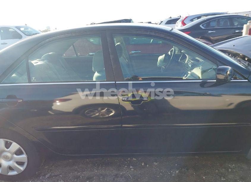 Photo 13 of 2002 Toyota Camry LE (VIN 4T1BE32K52U616147)