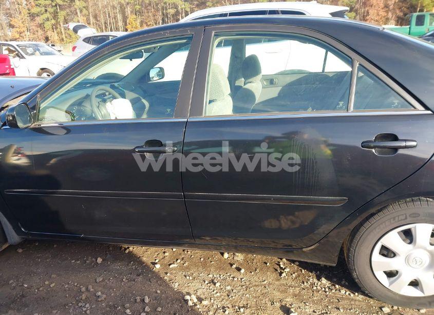 Photo 14 of 2002 Toyota Camry LE (VIN 4T1BE32K52U616147)