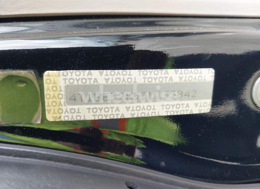 Photo 9 of 2003 Toyota Camry XLE (VIN 4T1BE32K53U133842)