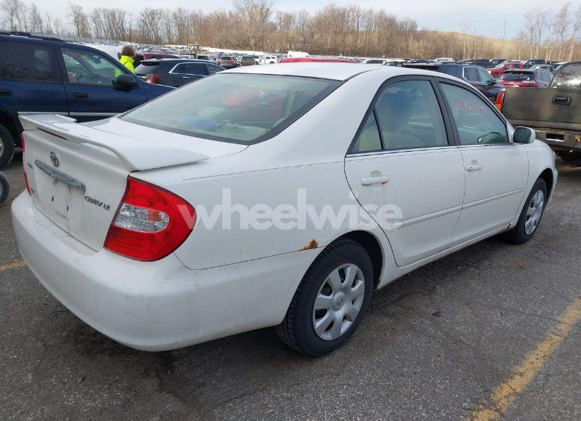 Photo 4 of 2003 Toyota Camry LE (VIN 4T1BE32K53U171619)