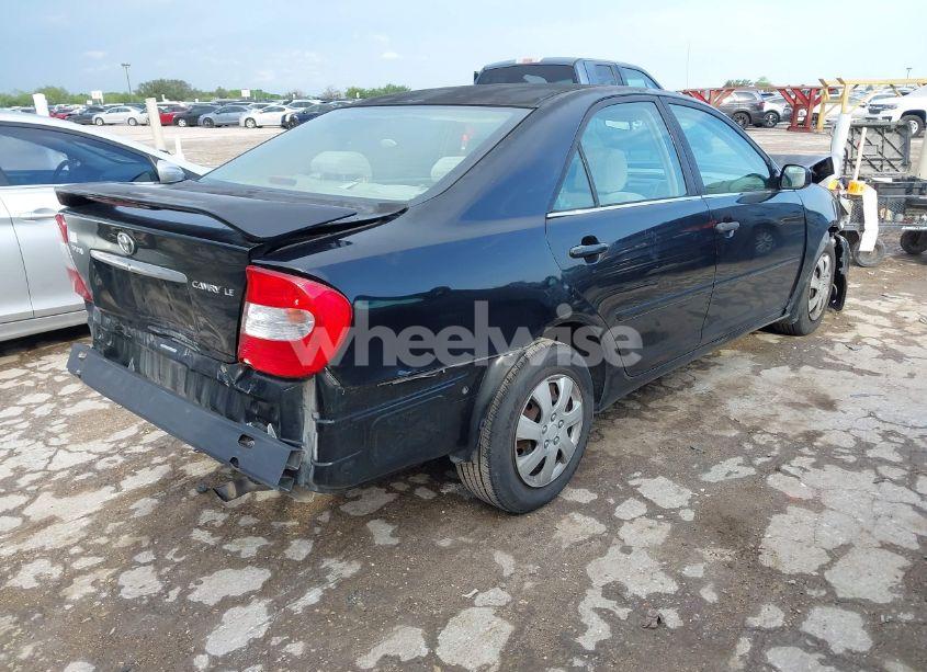 Photo 4 of 2003 Toyota Camry LE/SE/XLE (VIN 4T1BE32K53U195998)