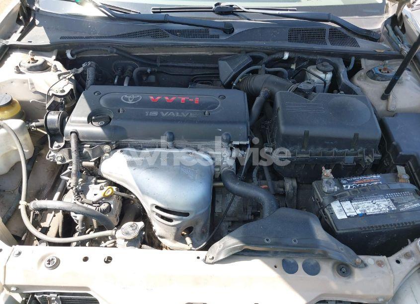 Photo 6 of 2003 Toyota Camry LE (VIN 4T1BE32K53U215327)