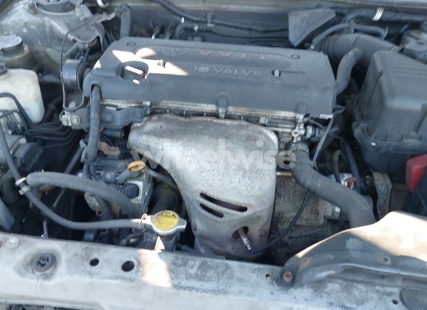 Photo 10 of 2003 Toyota Camry LE (VIN 4T1BE32K53U237943)