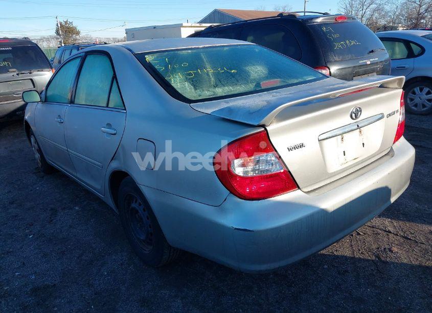 Photo 3 of 2003 Toyota Camry LE (VIN 4T1BE32K53U237943)