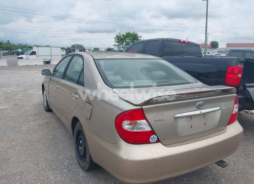 Photo 6 of 2003 Toyota Camry LE (VIN 4T1BE32K53U241944)