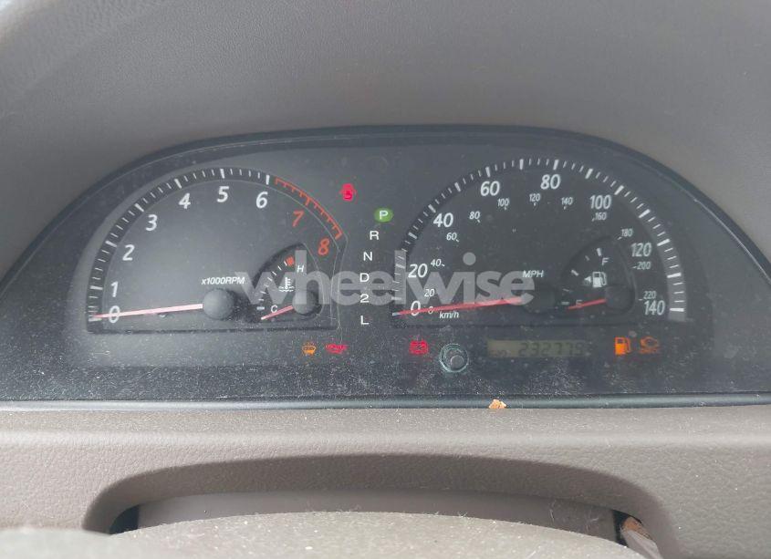 Photo 7 of 2003 Toyota Camry LE (VIN 4T1BE32K53U241944)