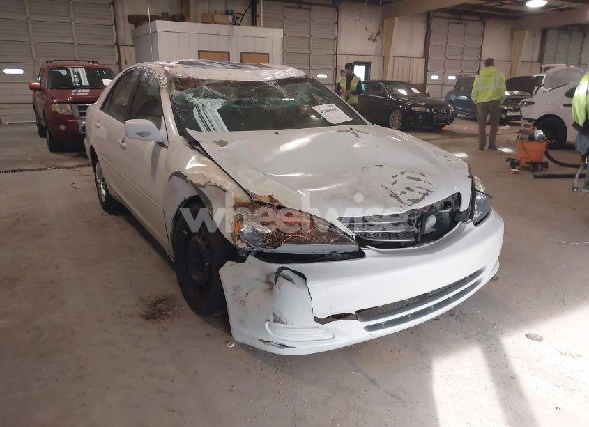 Photo 6 of 2003 Toyota Camry LE (VIN 4T1BE32K53U648369)