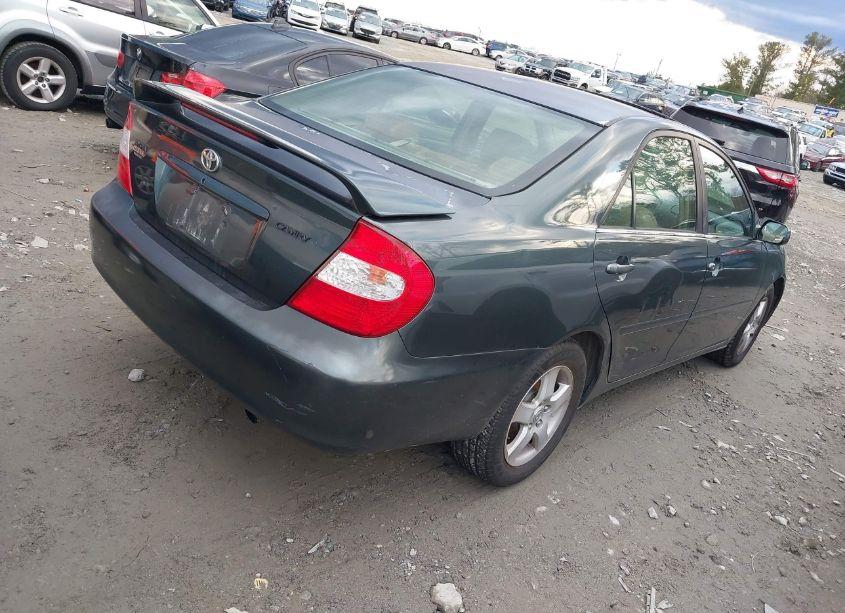 Photo 4 of 2003 Toyota Camry SE (VIN 4T1BE32K53U668556)