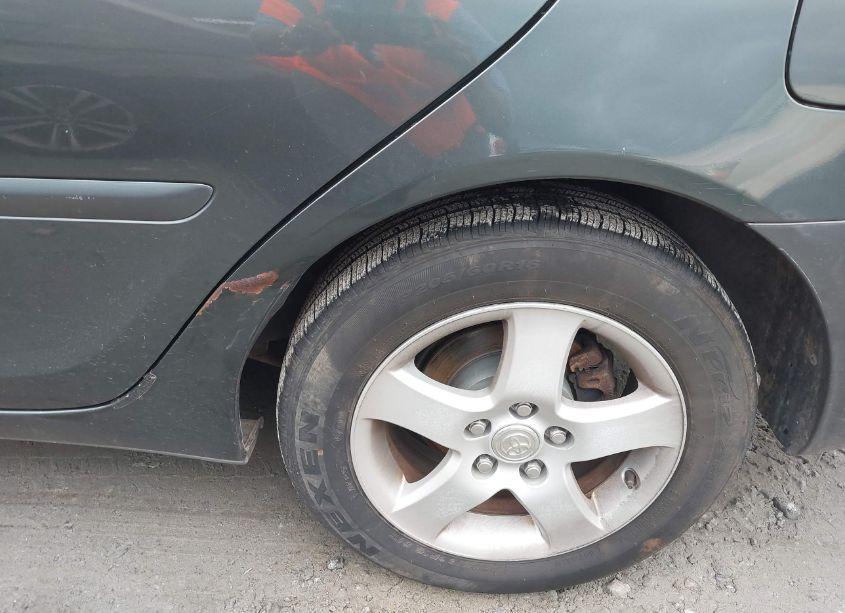 Photo 6 of 2003 Toyota Camry SE (VIN 4T1BE32K53U668556)