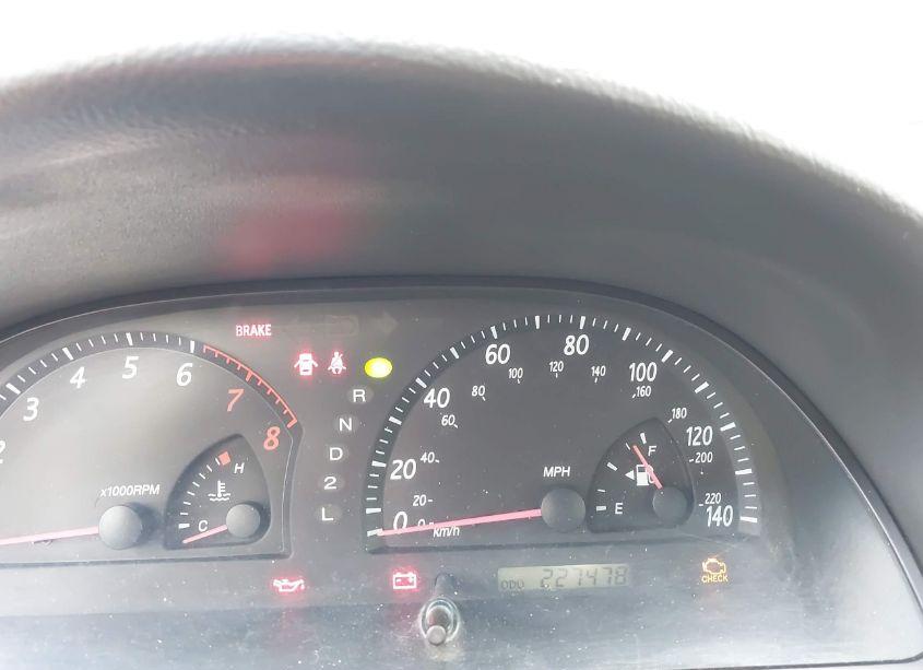 Photo 7 of 2003 Toyota Camry SE (VIN 4T1BE32K53U668556)