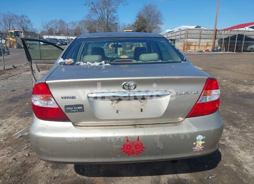 Photo 12 of 2003 Toyota Camry LE (VIN 4T1BE32K53U674485)