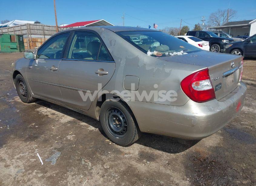 Photo 3 of 2003 Toyota Camry LE (VIN 4T1BE32K53U674485)