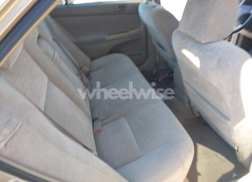 Photo 8 of 2003 Toyota Camry LE (VIN 4T1BE32K53U681629)