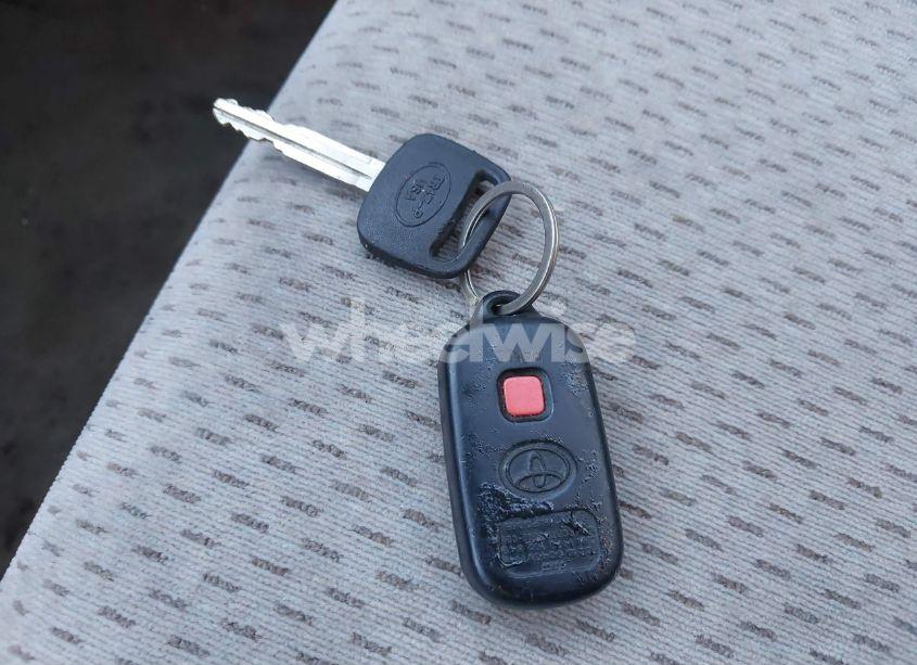 Photo 11 of 2003 Toyota Camry LE (VIN 4T1BE32K53U738296)